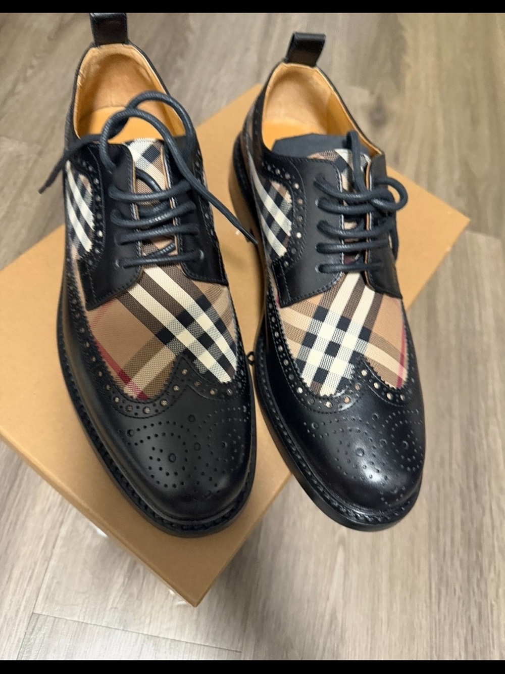 Burberry Black Leather & Beige Plaid Wingtip Derby Shoes